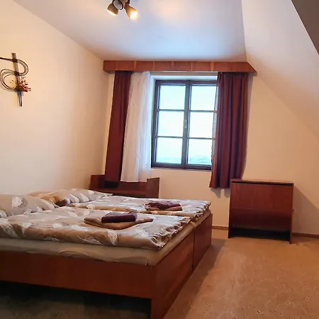Holensky Dvur Ratibor (Jindrichuv Hradec )