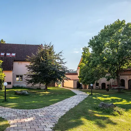 Holensky Dvur * Ratibor (Jindrichuv Hradec )