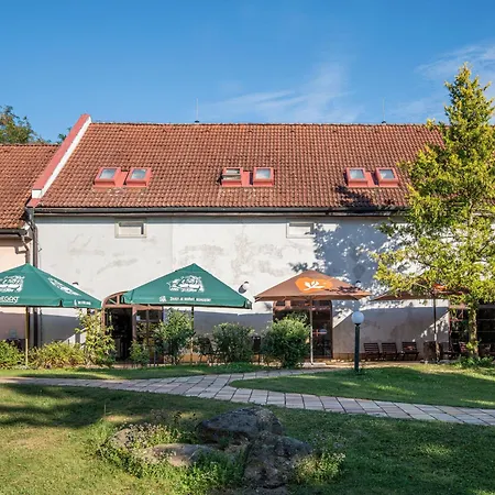 Holensky Dvur Hotel Ratibor (Jindrichuv Hradec )